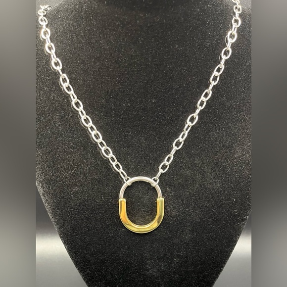 Oval Lock Necklace - Picture 2 of 2